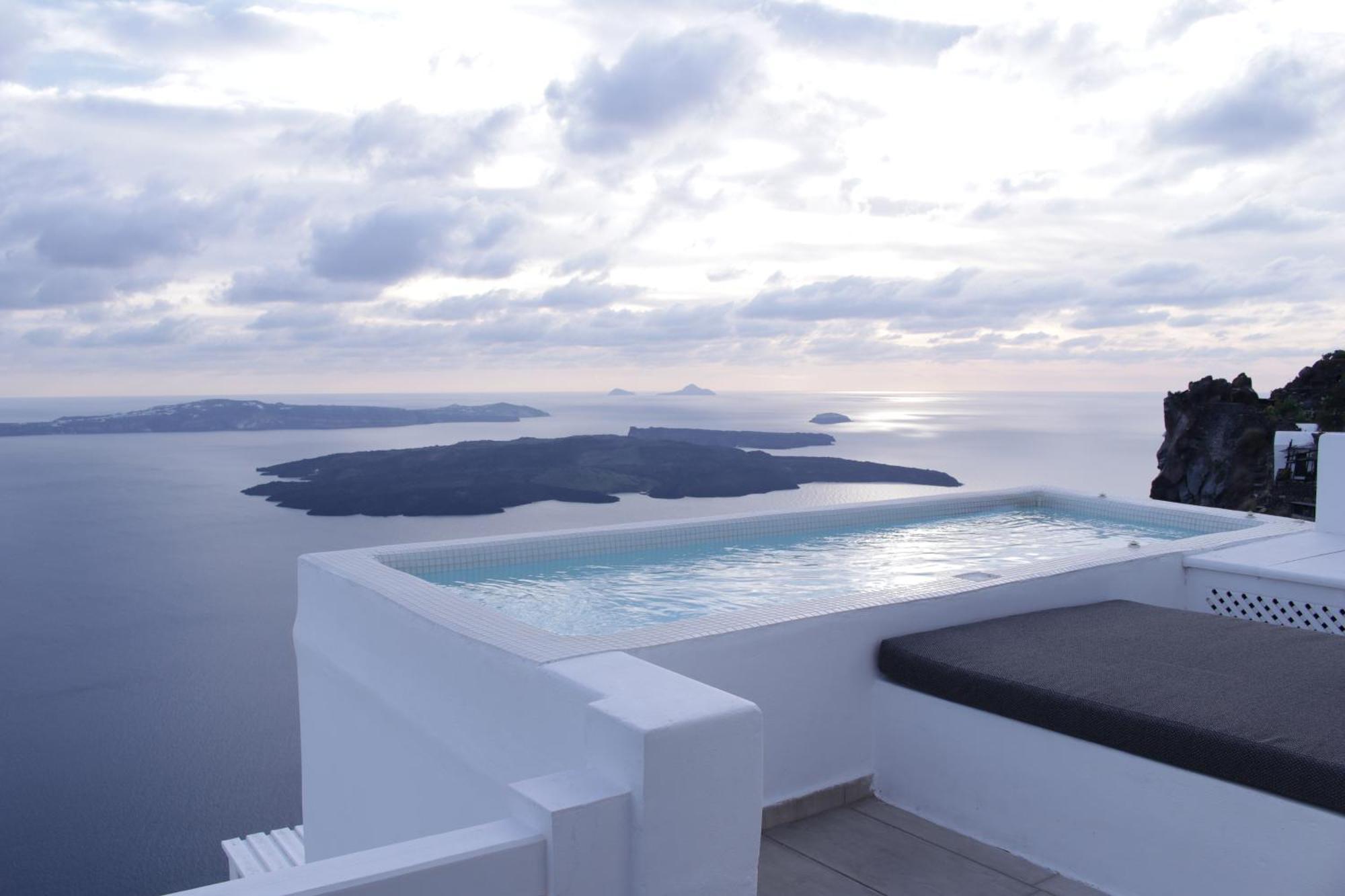 Aqua Luxury By Nomee Hospitality Group Imerovígli