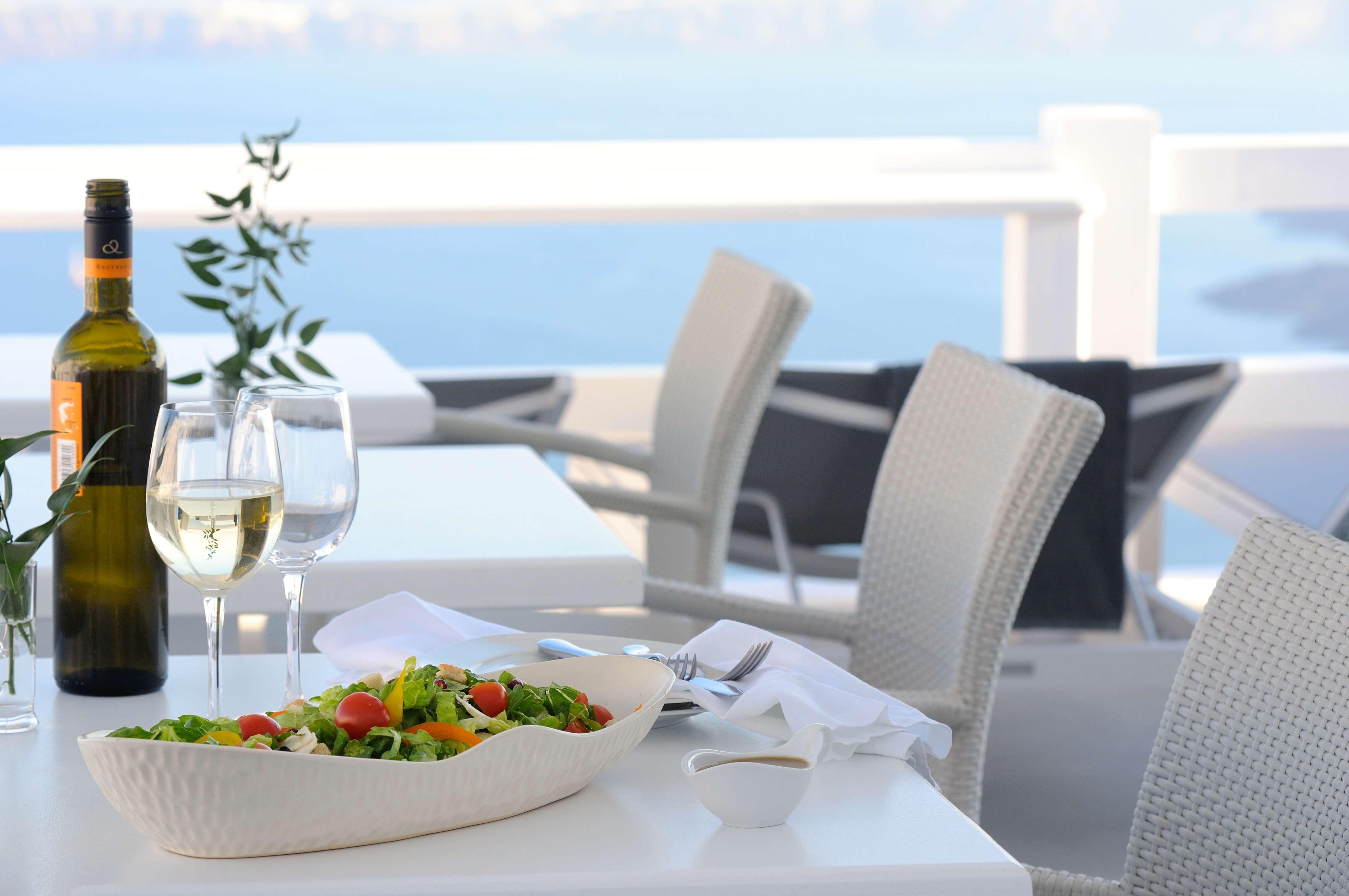 Aqua Luxury By Nomee Hospitality Group 5* Imerovigli (Santorini)