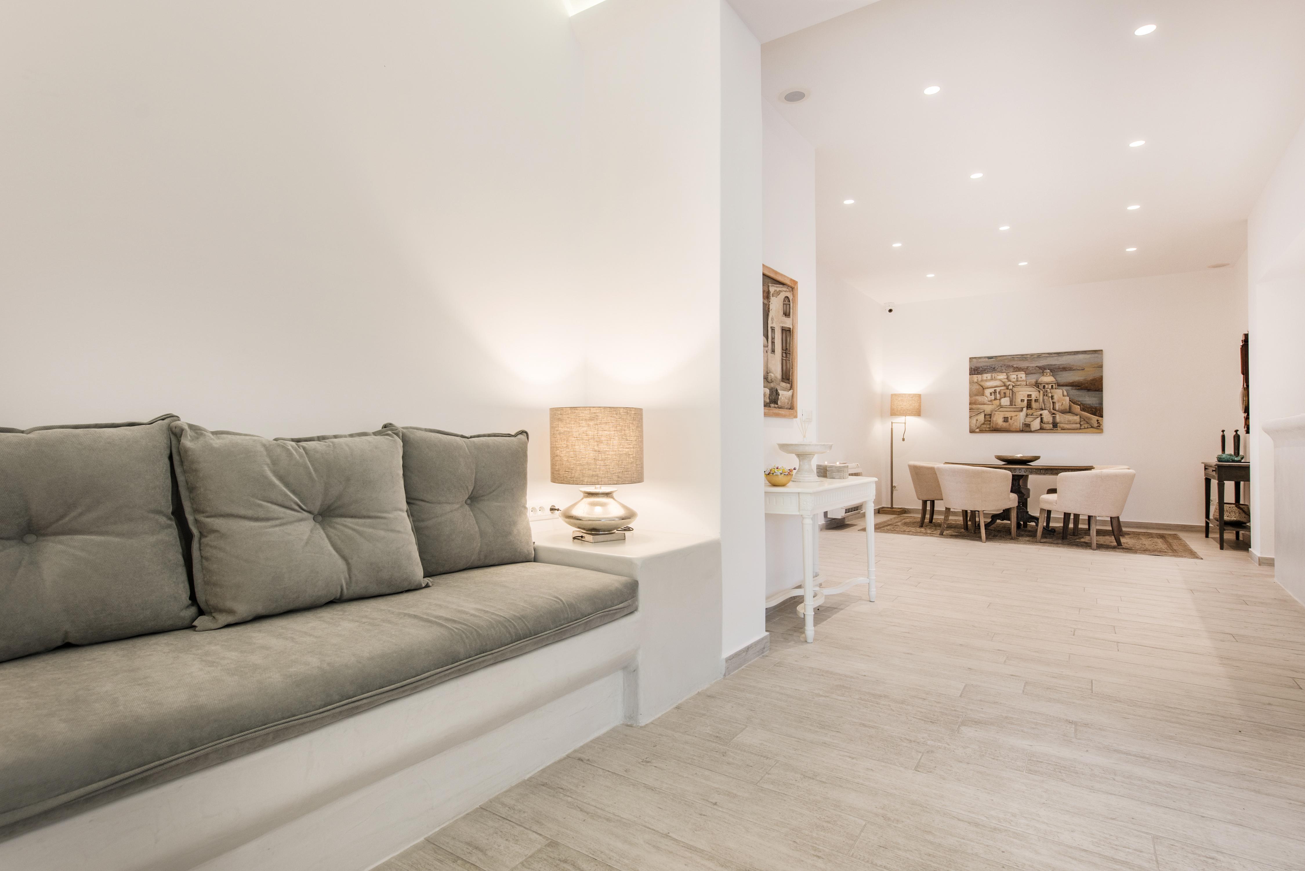 Aqua Luxury By Nomee Hospitality Group Imerovigli (Santorini)